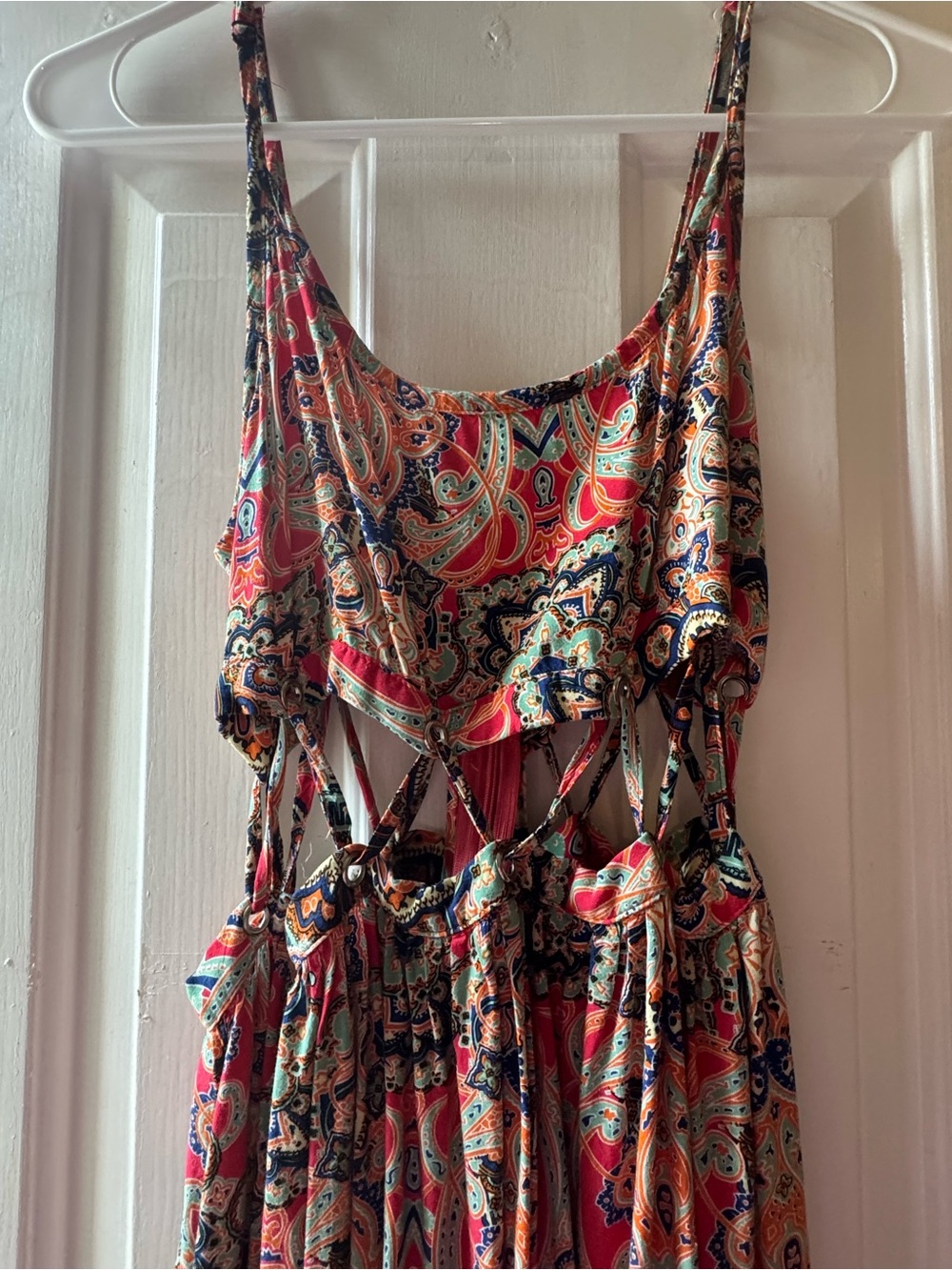 Dress - Picture 2 of 4